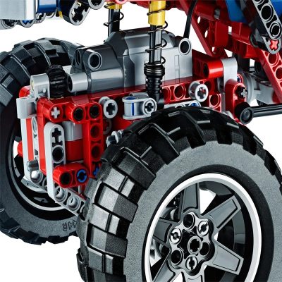 1584PCS MOC RC 4x4 Crawler Urban Buggy Racing Features a motorized winch technology Car Children Toy 3 - LEPIN LEPIN Store