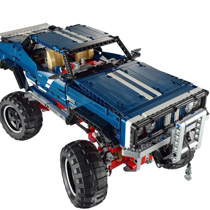 1584PCS MOC RC 4x4 Crawler Urban Buggy Racing Features a motorized winch technology Car Children Toy - LEPIN LEPIN Store